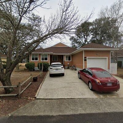 105 Fairway Dr, Oak Island, NC 28465