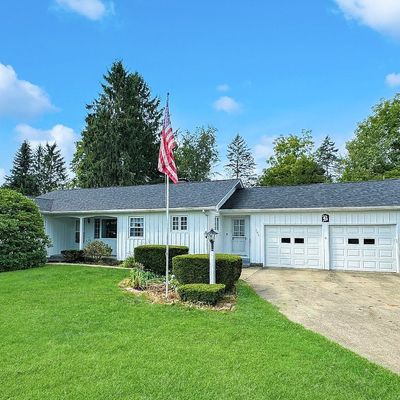 105 Maple Dr, Edinboro, PA 16412