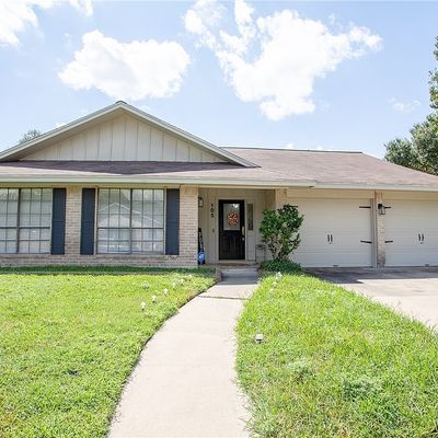 105 Paisano Drive, Victoria, TX 77901