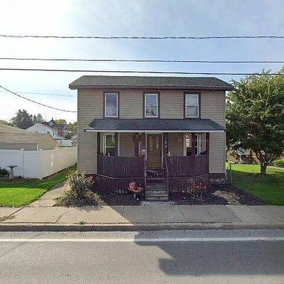 105 S Water St, Mill Hall, PA 17751