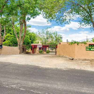 10600 Cielo Vista Del Norte, Corrales, NM 87048