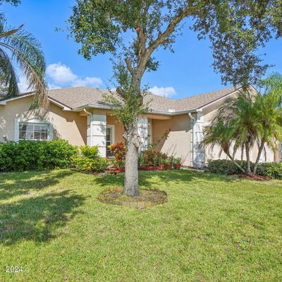 1062 Morgan Cir Ne, Palm Bay, FL 32905