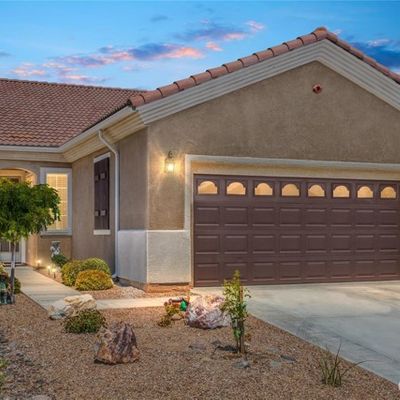 10624 Lanigan Rd, Apple Valley, CA 92308