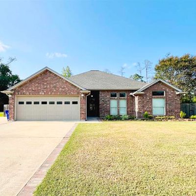 1070 Cedar Ridge, Orange, TX 77632