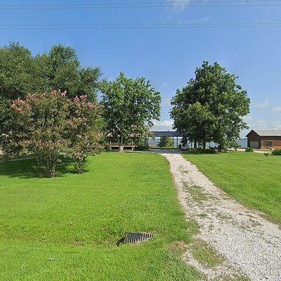 1070 Eagle Lake Shore Rd, Vicksburg, MS 39183