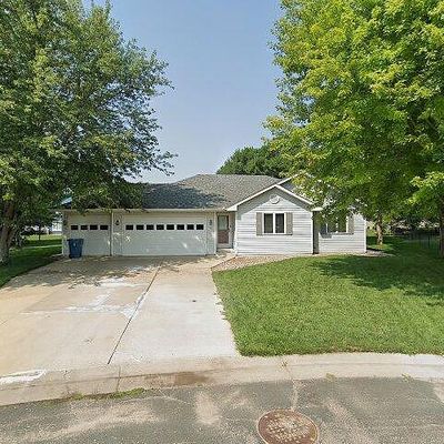 108 Emerald Cir, Belle Plaine, MN 56011