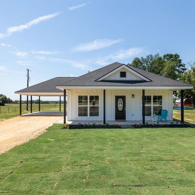 1087 County Road 415 West, Lexington, TX 78947