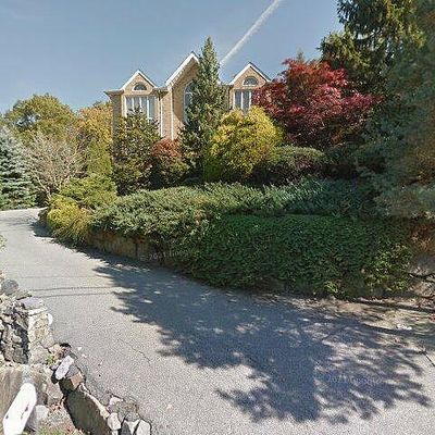 11 Harrison Rd, Kinnelon, NJ 07405