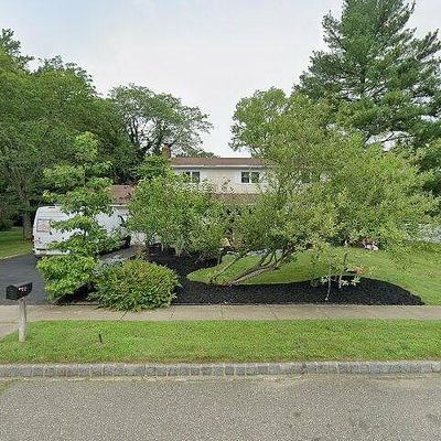 11 Margie Rd, East Brunswick, NJ 08816