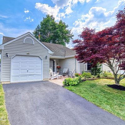 11 Sleepy Hollow Dr, Brick, NJ 08724