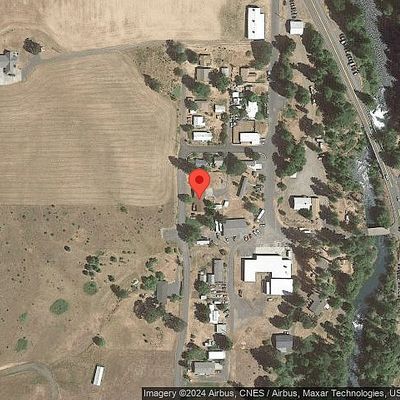 110 2 Nd St, Husum, WA 98623