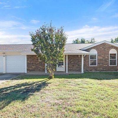 110 Briarwood Dr, Kennedale, TX 76060