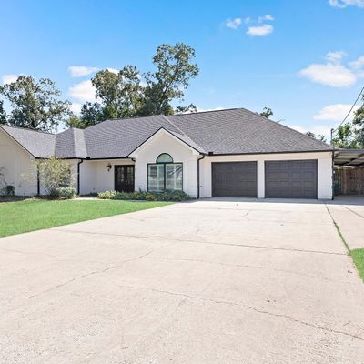 1101 Hickory Trails, Orange, TX 77632