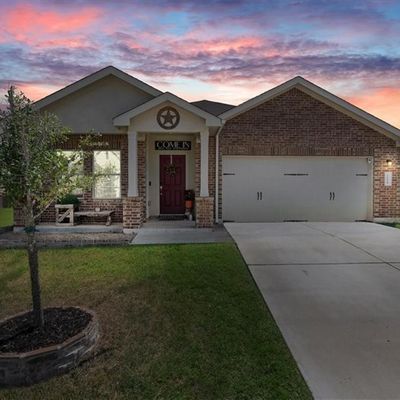 1104 Hillrose Dr, Leander, TX 78641