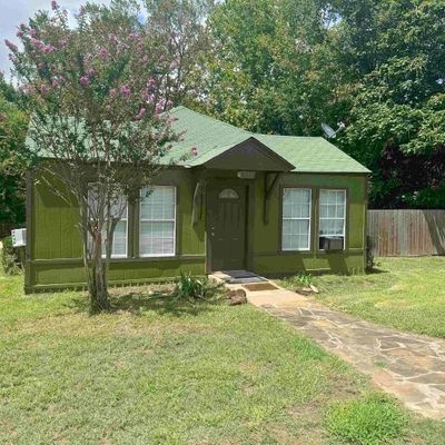 111 Braziel St, Lindale, TX 75771