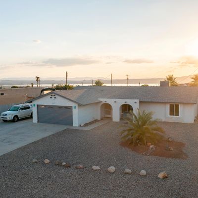 111 Nelson Ln, Lake Havasu City, AZ 86403