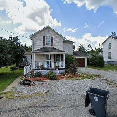 111 Poplar St, Imperial, PA 15126