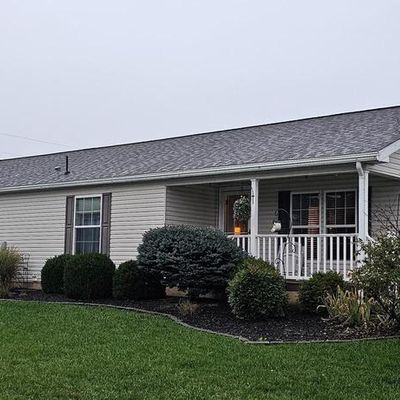 1 Crandle Dr, Carlisle, PA 17015