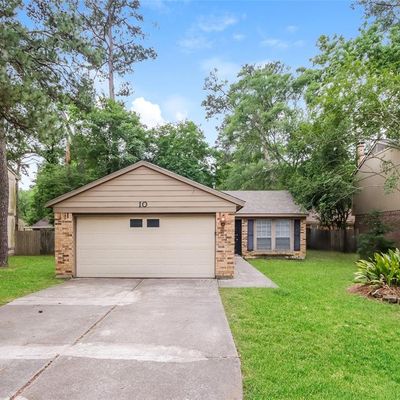 10 Hasting Court, The Woodlands, TX 77381