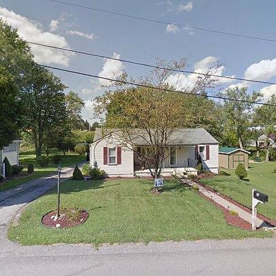 10 Yale St, Jeannette, PA 15644