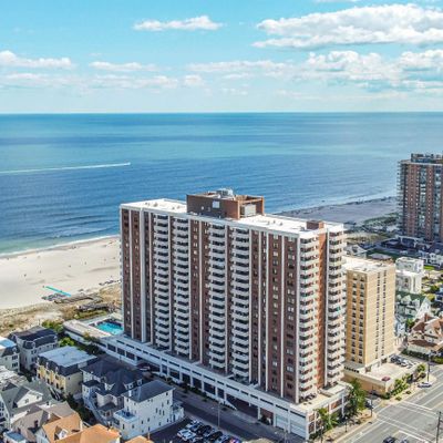 100 S Berkley Square, Unit 18l, Atlantic City, NJ 08401