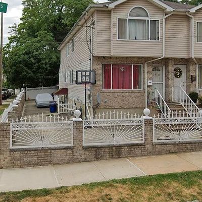 100 St. Josephs Avenue, Staten Island, NY 10302