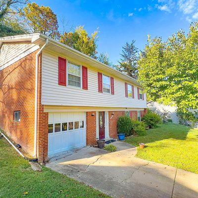 10003 Mike Rd, Fort Washington, MD 20744