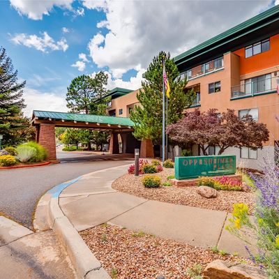 1001 Oppenheimer Place #402, Los Alamos, NM 87544