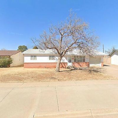 1004 Kathie Dr, Clovis, NM 88101