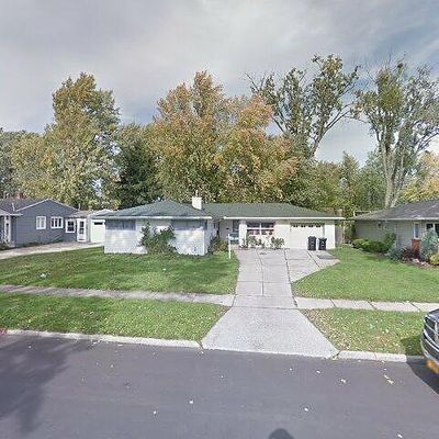 101 Green Acres Rd, Tonawanda, NY 14150