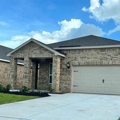 1010 Whispering Winds Drive, Beasley, TX 77417