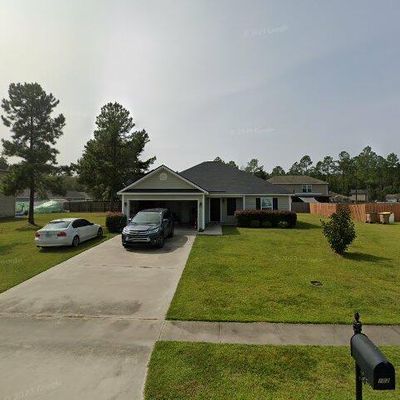 102 Black Pine Dr, Springfield, GA 31329