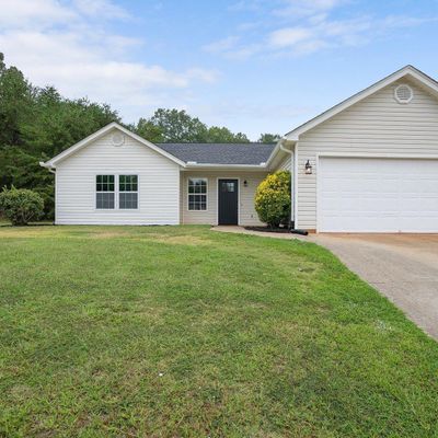 102 Felix Ct, Easley, SC 29640