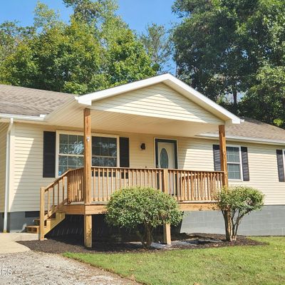 102 First St, Rockwood, TN 37854