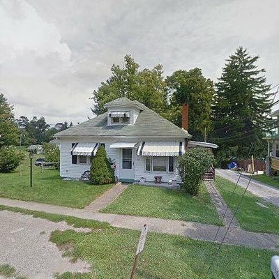 102 Wood St, Flushing, OH 43977