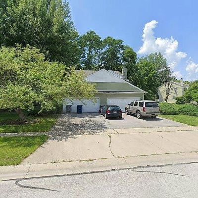 1190 Treetop Ct, Toledo, OH 43615