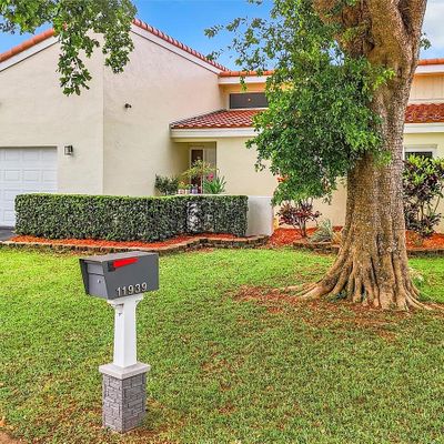 11939 Nw 26 Th Pl, Coral Springs, FL 33065