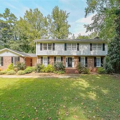 12 Forrest Hill Rd, Winder, GA 30680