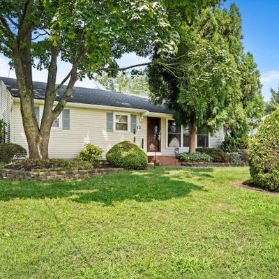 12 Running Brook Rd, Ewing, NJ 08638