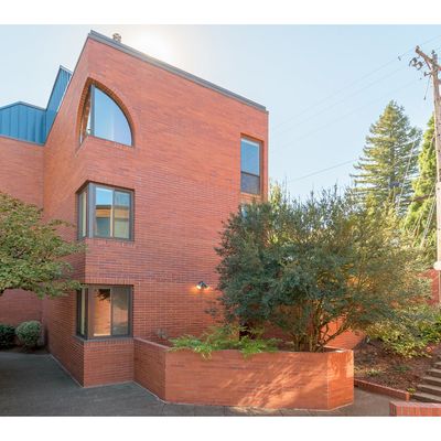 120 High St, Eugene, OR 97401