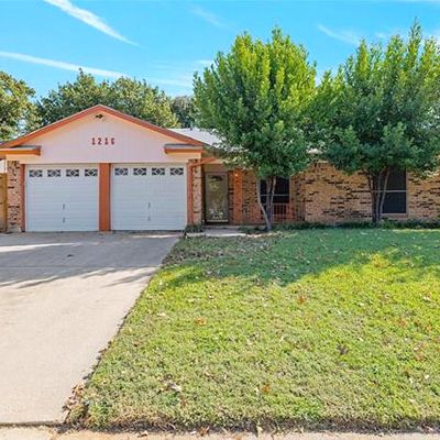 1216 Cumberland Dr, Bedford, TX 76022