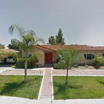 1230 Oxford St, Delano, CA 93215