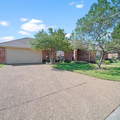 124 Crestridge Drive, Cedar Hill, TX 75104