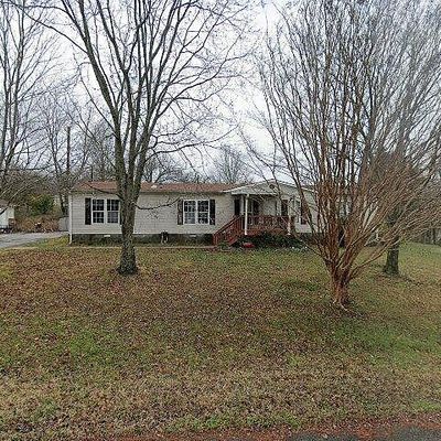 124 Lookout Dr, La Vergne, TN 37086