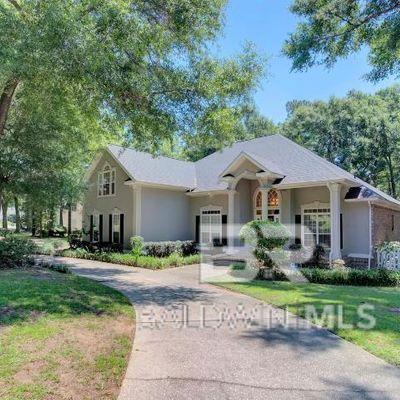 124 North Dr, Fairhope, AL 36532