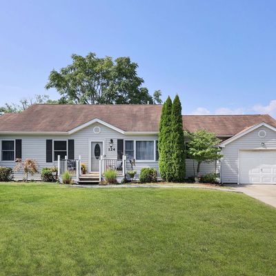 124 Oakwood Dr, Brick, NJ 08723