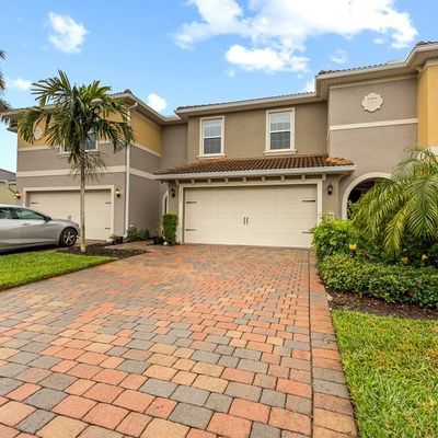 12572 Laurel Cove Dr, Fort Myers, FL 33913