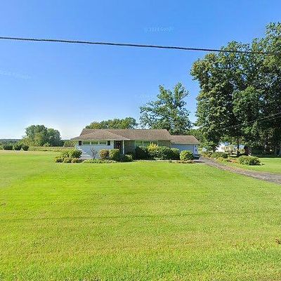 1270 Mercer Grove City Rd, Mercer, PA 16137