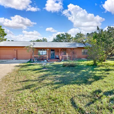 128 Ranch Rd, Pipe Creek, TX 78063