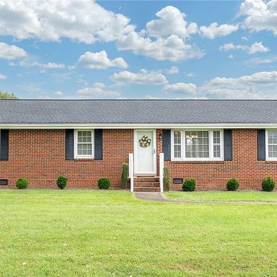 128 W Chapel Drive, Bumpass, VA 23024